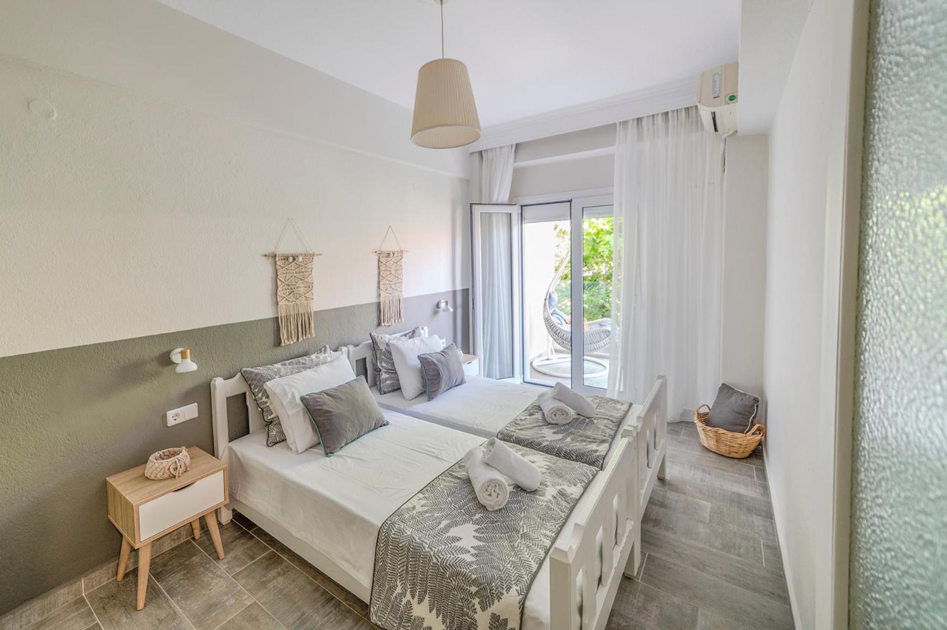 Evangelia Rooms & Apartments - A Asproválta Exteriér fotografie