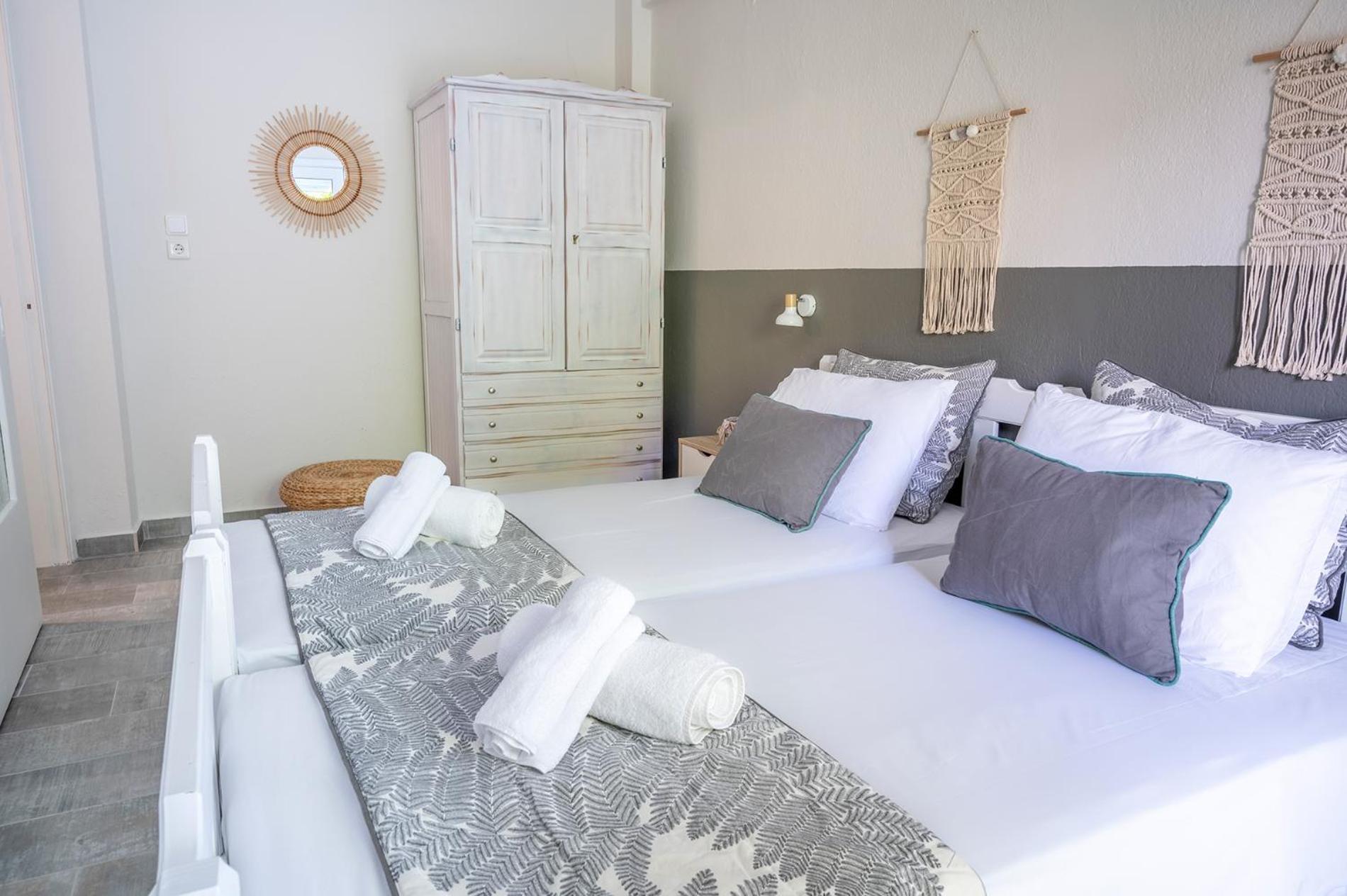 Evangelia Rooms & Apartments - A Asproválta Exteriér fotografie